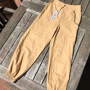 I am Gia Cobain Pants in Beige